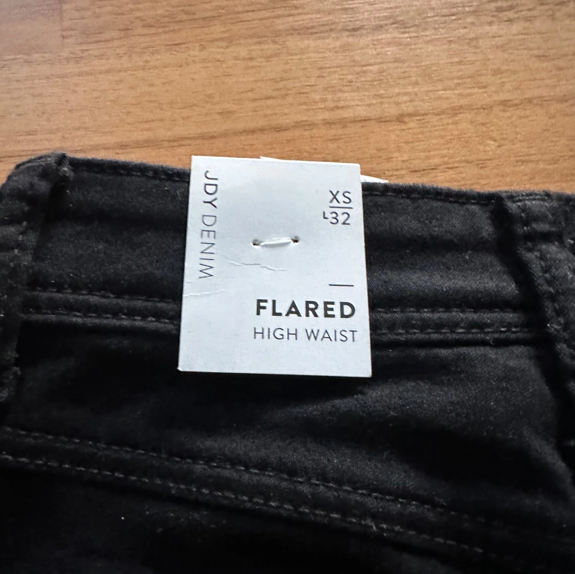 Bootcut svarta jeans - 90