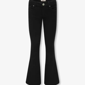 Svarta jeans  - Säljer 