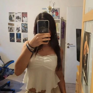 Vit topp - Oanvänd Storlek XS