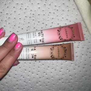 Lumene sett - En blush och contour från lumene fina och passar bra ihop säljer då de aldrig kommit till användning men bara testade få tal gånger💕 