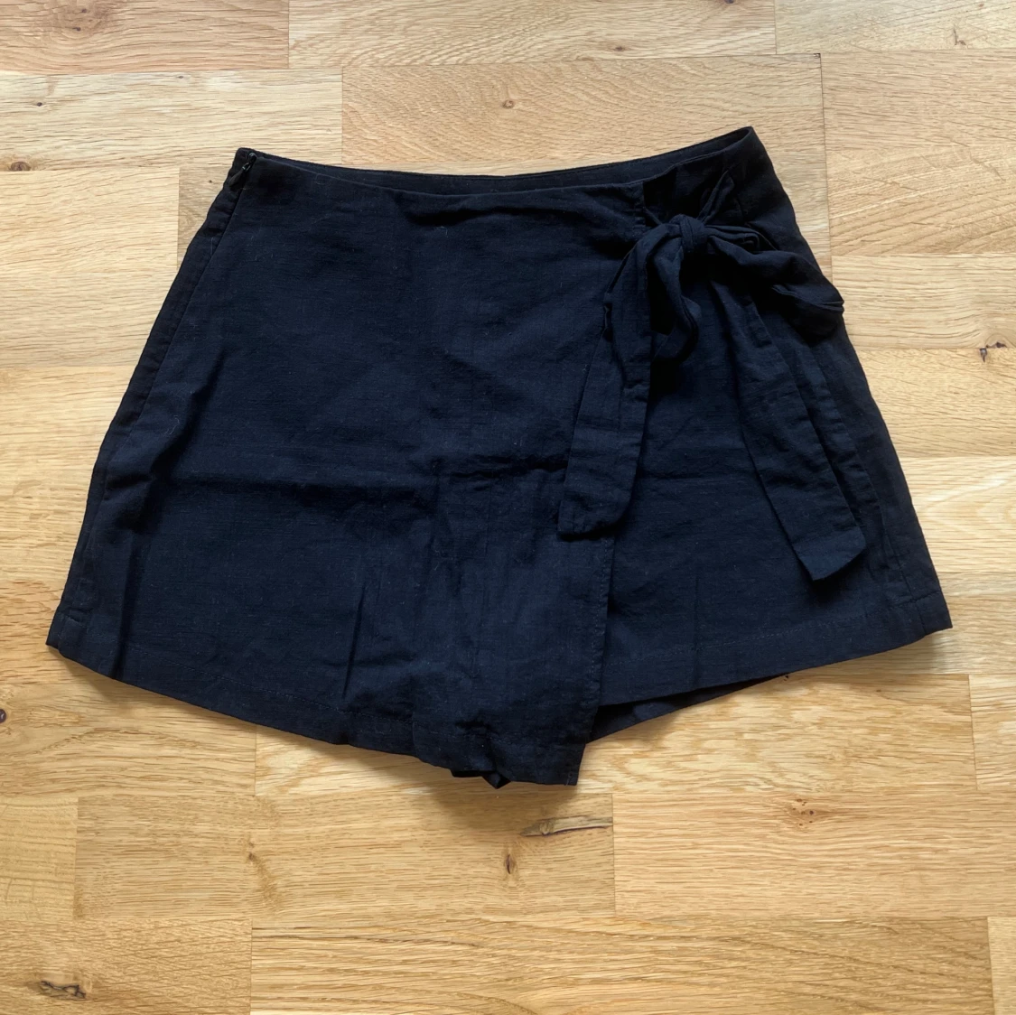 Svart skort