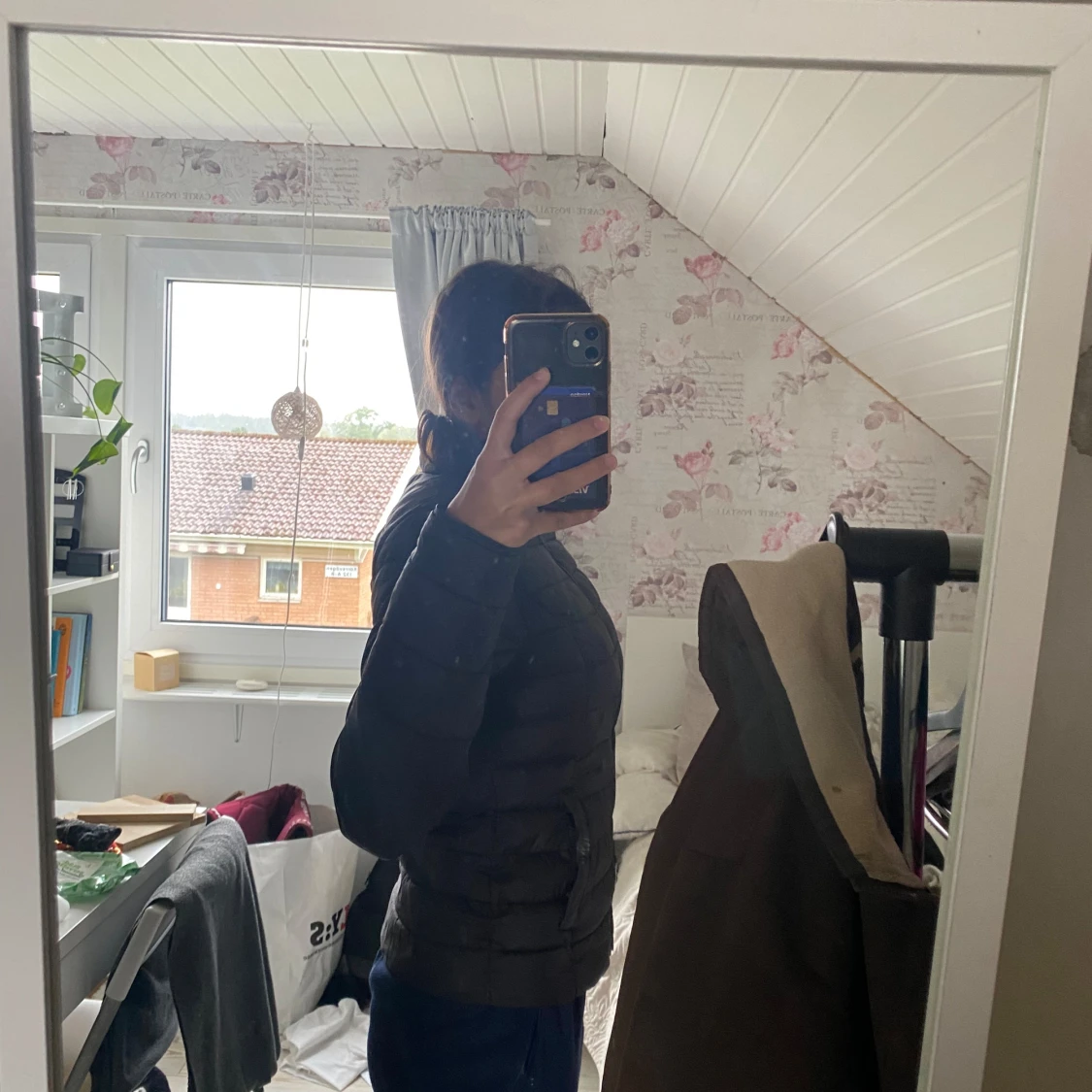 Svart pufferjacka - 90