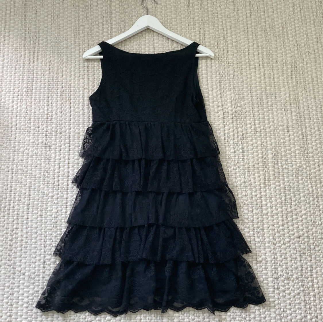 Svart ärmlös klänning från Zara Basic