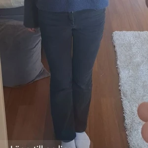 Flare jeans only - Flare jeans från only i storlek s men passar även xs