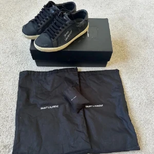 Saint Laurent  - Saint Laurent skor i riktigt bra skick