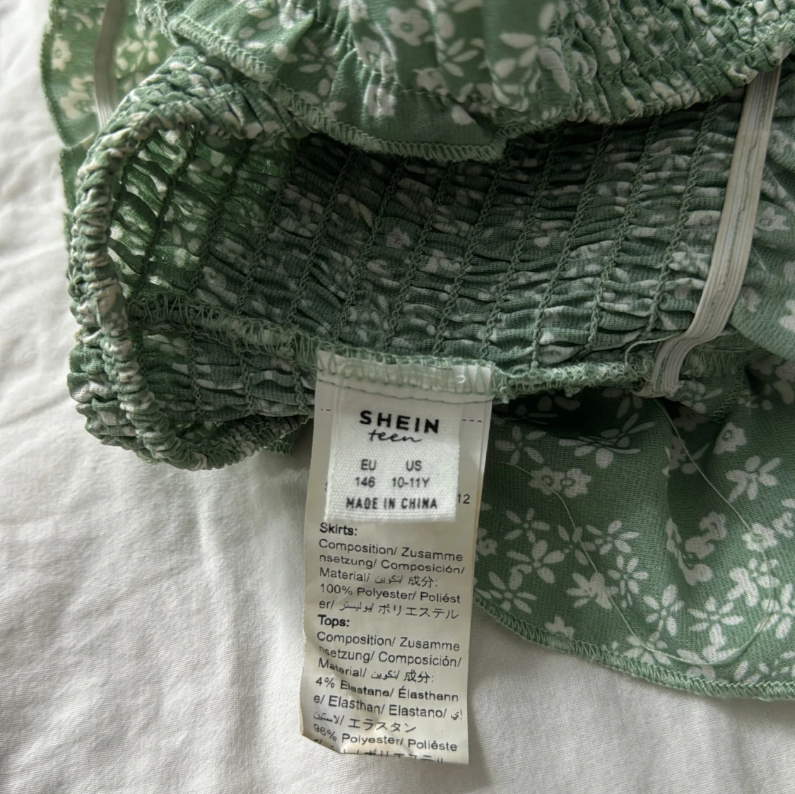 Magtröja från SHEIN  - 90