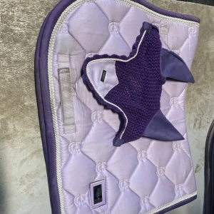 Lila es sett - Lila es sett stl full, fint skick, nypris 1400kr