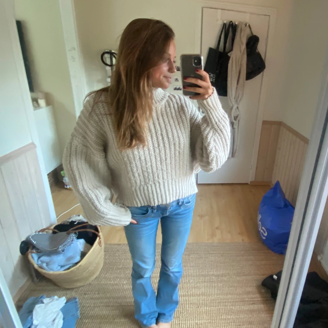 Beige stickad tröja!❤️