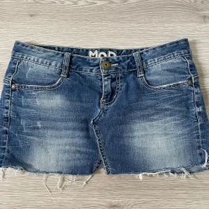 Minikjol - Supersöt minikjol ifrån M.O.D som sälj då den tyvär inte kommer till användning längre💞 skriv vid frågor!