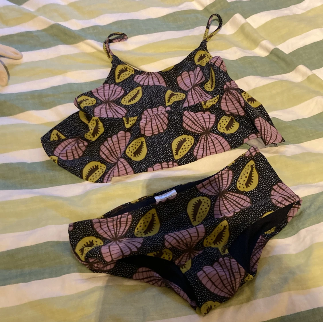 Mönstrad bikini från Lindex
