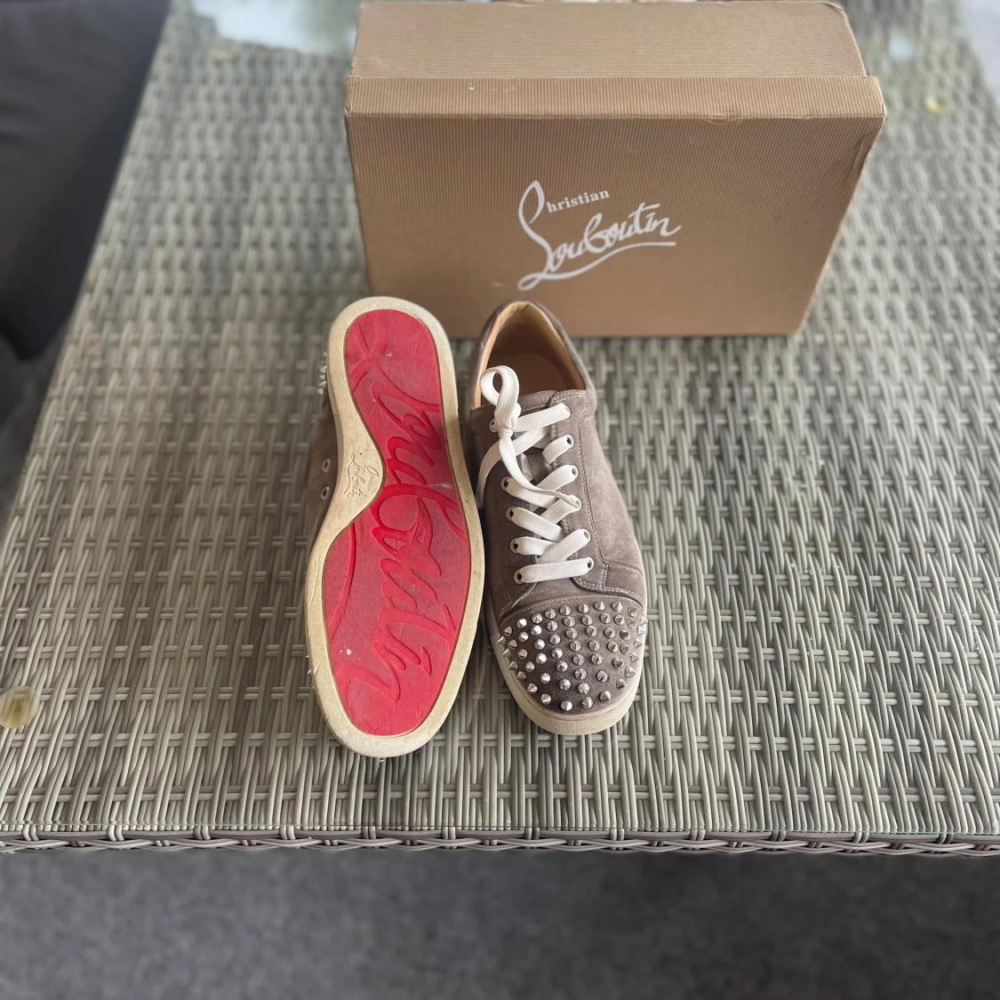 Christian Louboutin - 90