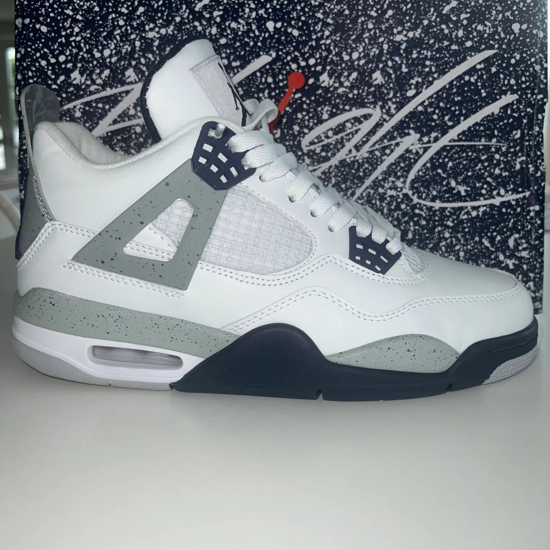 Jordan 4 midnight navy