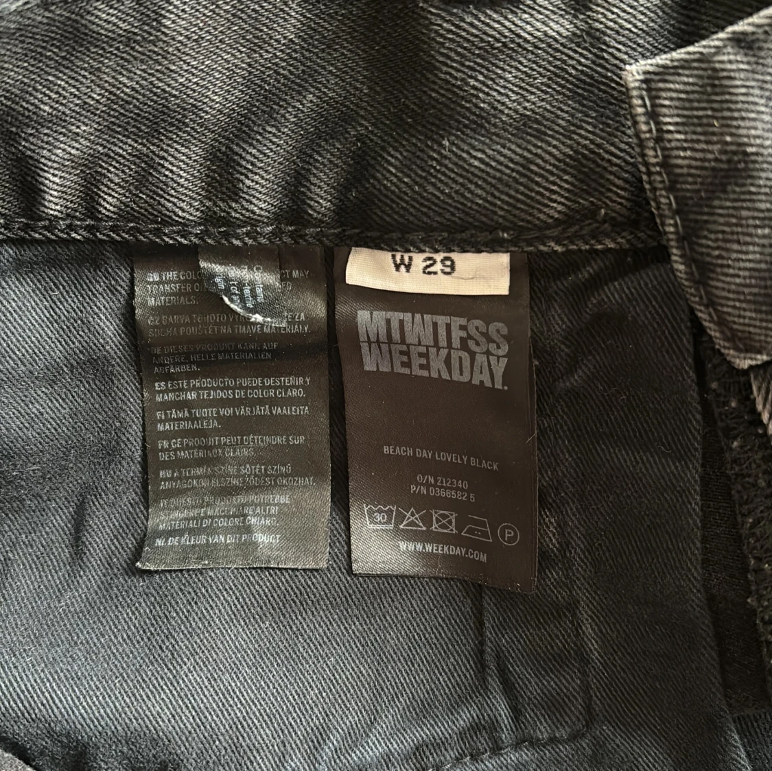 Weekday jeansshorts svart - 91