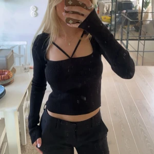 Zara top - Super snygg fest topp från zara. Använd 1 gång och finns inte längre på zaras hemsida 