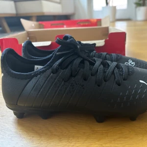 Puma Fotboll Skor - Skor är nya och har inte använts Säljer foratt har slutat spela fotboll  