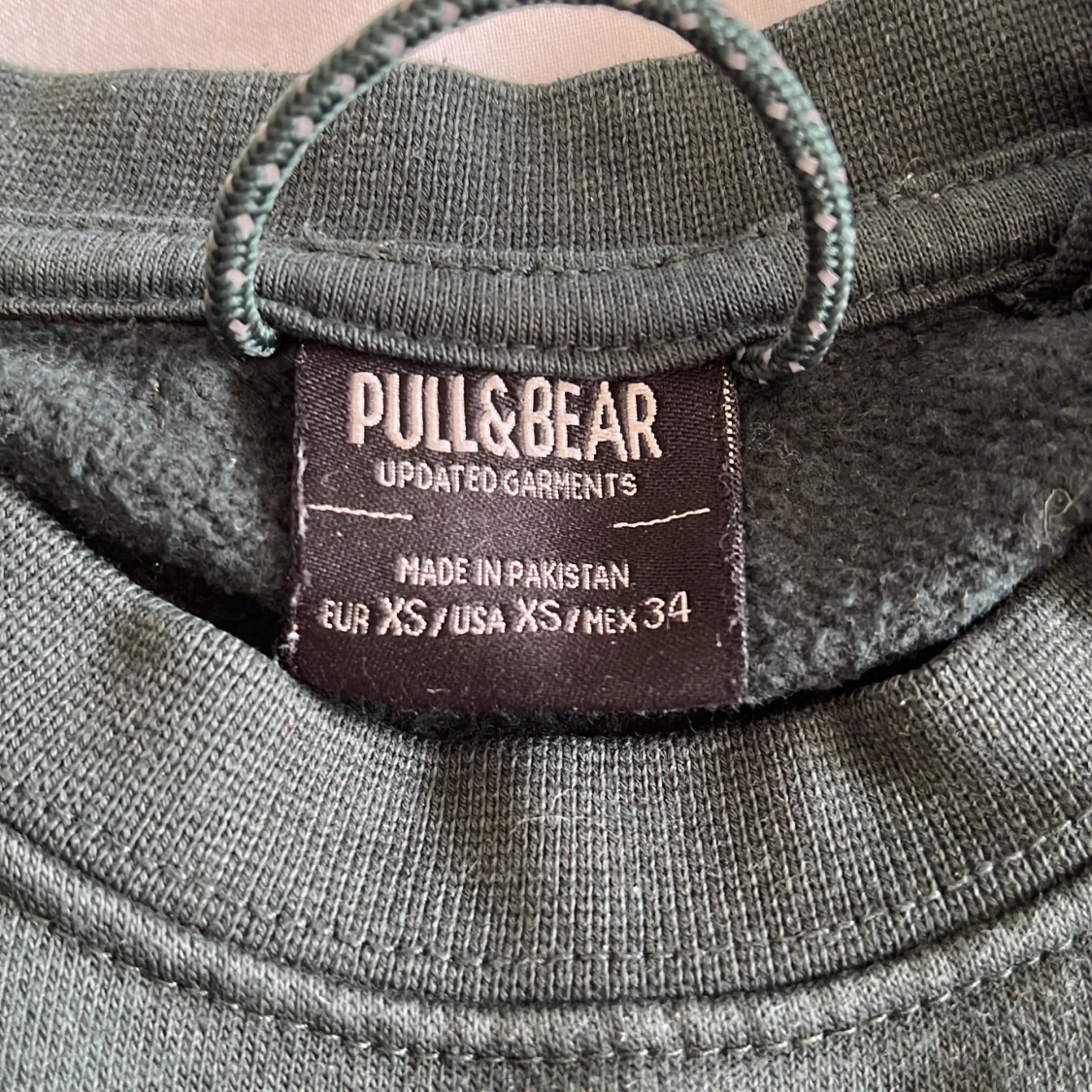 Mörkgrön Sweater - 91