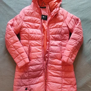 Flickjacka - Mark NRK tjejaktigt