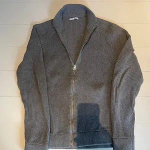 Zara Zip tröja  - Nästan nyskick.  🦩🦩🦩