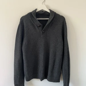 Stickad tröja Tiger of sweden - Bra skick