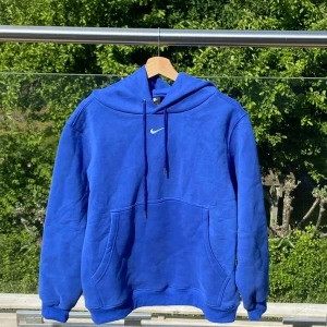 Nike middle swoosh - Storlek M Nyskick  