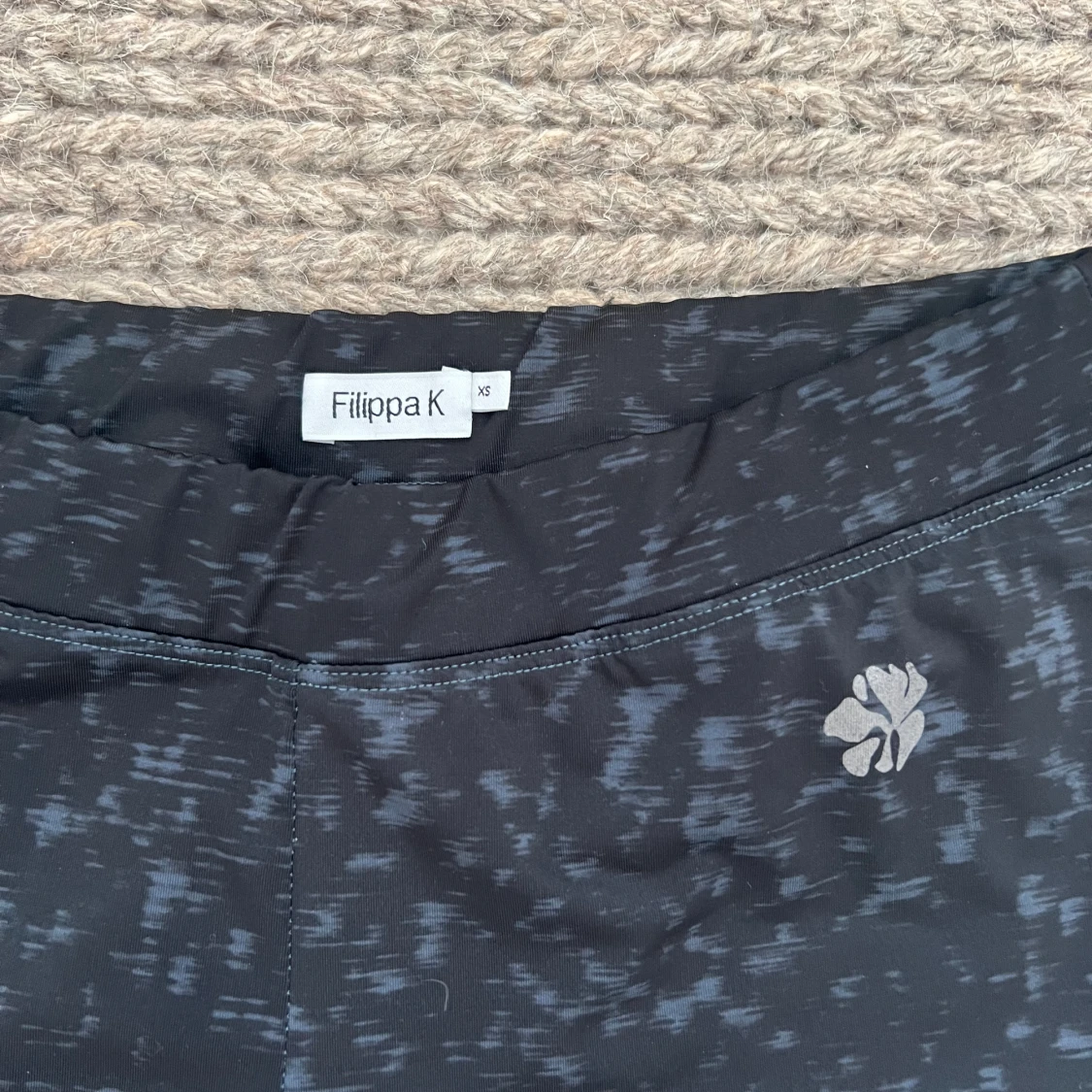 Filippa K träningstights - 90