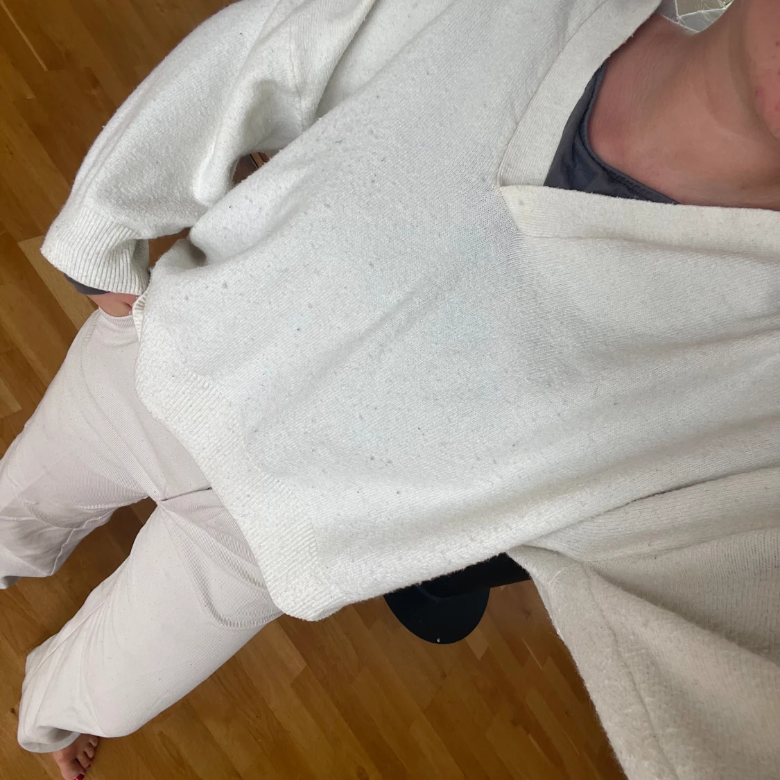 Vit stickad tröja  - 90