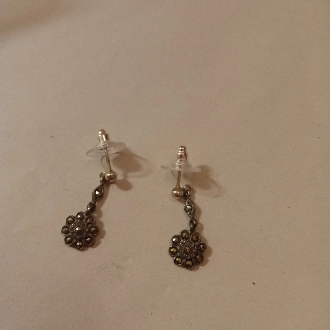 Vintage örhängen med hänge av markasiter . - 90