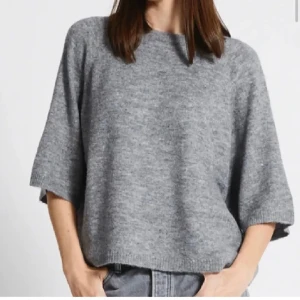 Tröja 💕 - Slutsåld tröja från lager 157 i storlek S med prislapp kvar 💕