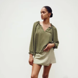 Zara blus - Så fin blus från zara, säljs inte längre!💗