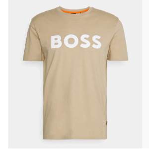 Helt ny Beige BOSS T-shirt med Boss loga.