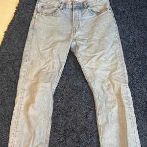 Weekday jeans (wire)  - Inga hål i eller skador, storlek 27/30