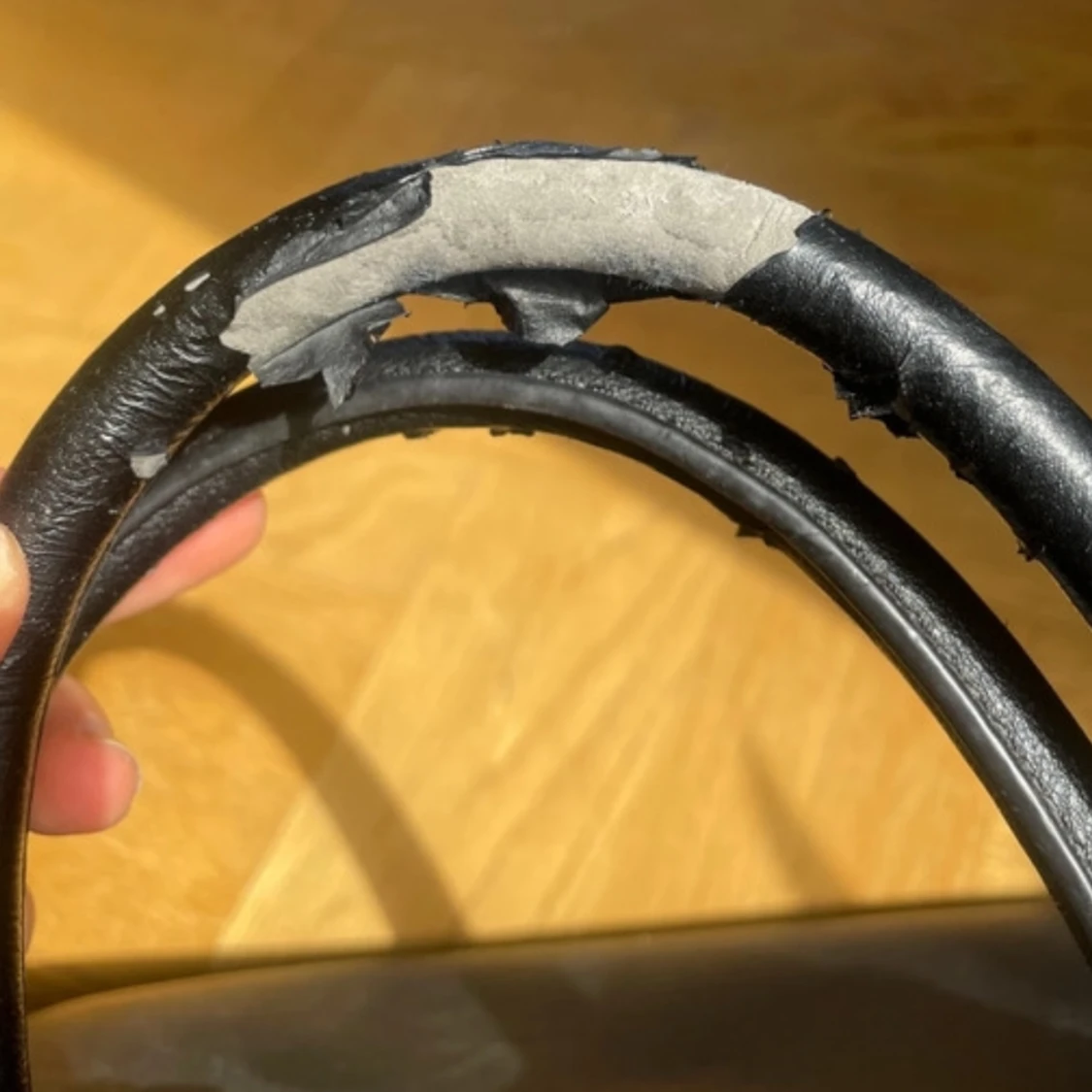 Guess handväska  - 92