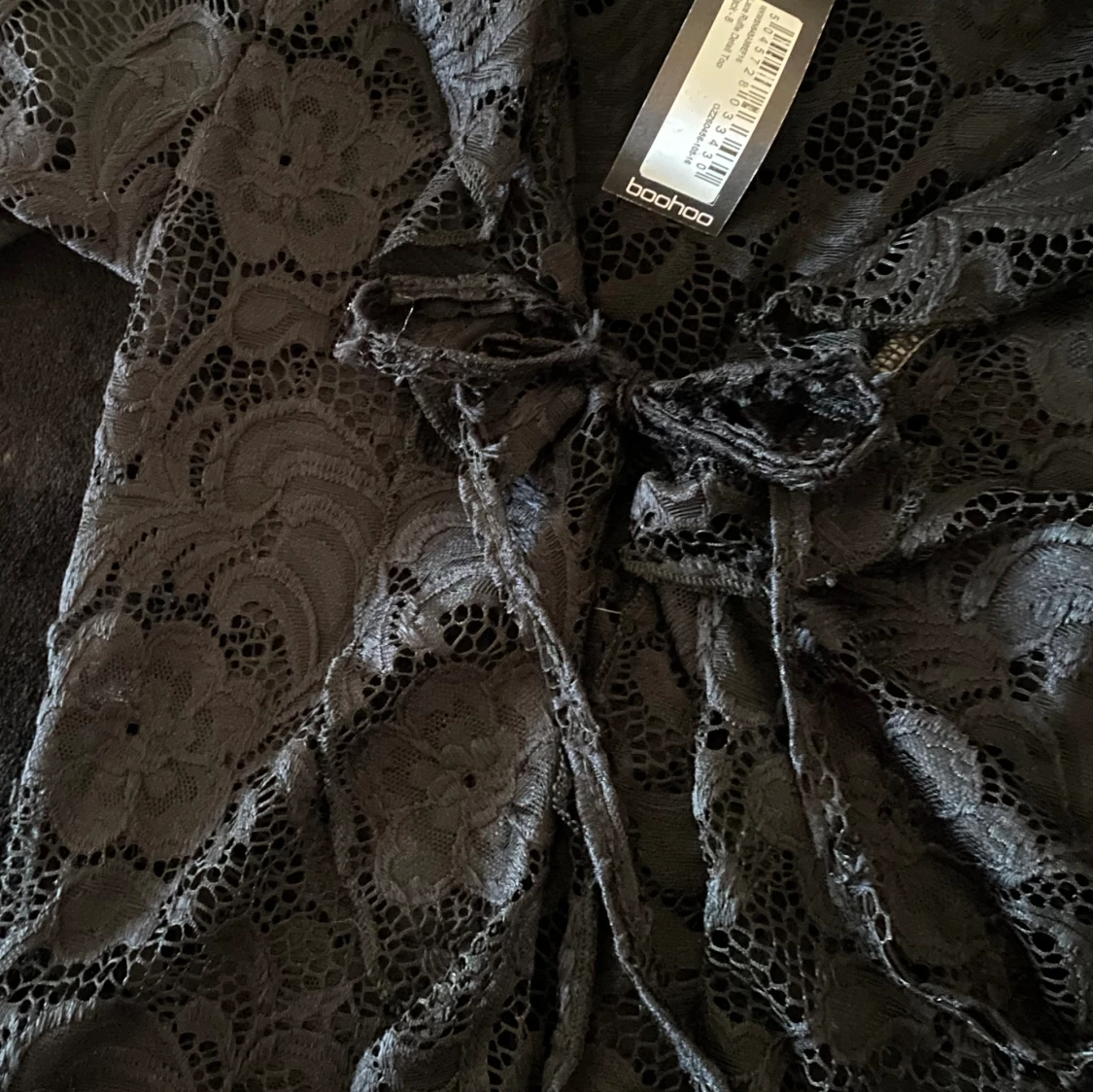 Spets tröja med knytning - 90