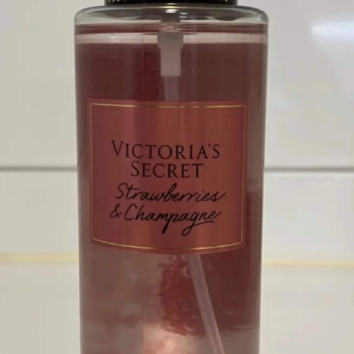 Strawberry & Champagne- vs limited edition  - 92