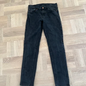 Oscar Jacobson svarta byxor - 32/32 storlek. Lite använda.