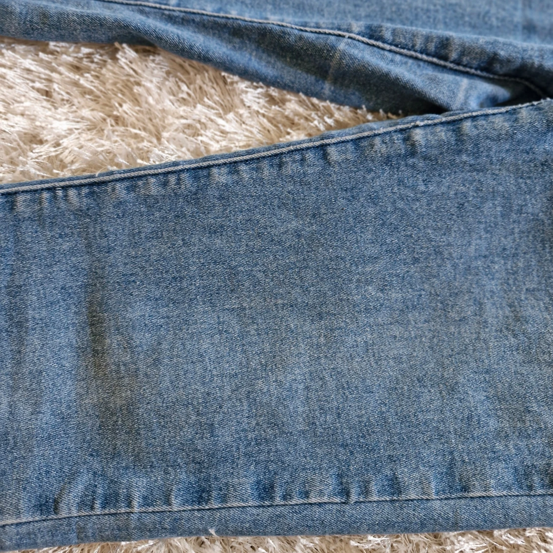 Utsvängda jeans XS - 92