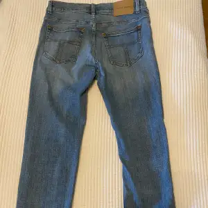 Säljer nu mina tiger of Sweden jeans då jag inte använder de. Finns inga defekter på de. Skick 9/10. Bara att höra av sig vid funderingar!