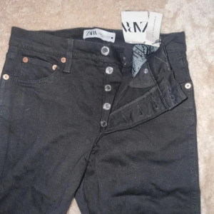 Zara High waist jeans I storlek 38 - Zara High waist jeans I storlek 38