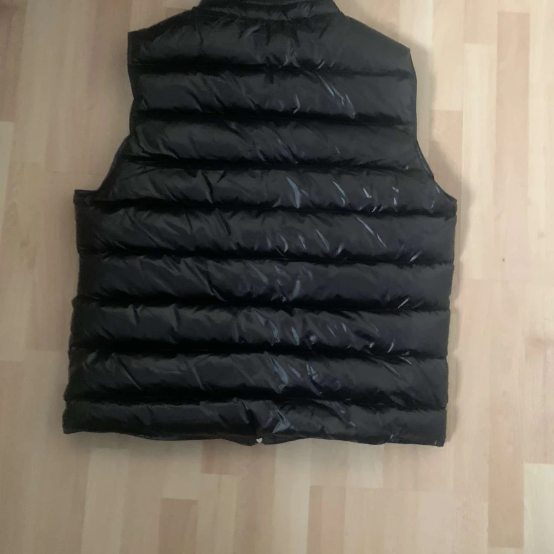 Moncler väst - 90