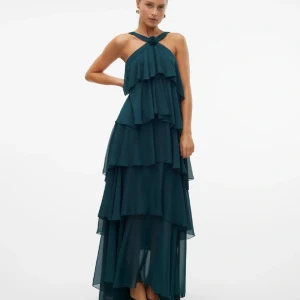 helt ny vmfelicia  - helt ny storlek m passar mig som bär s 