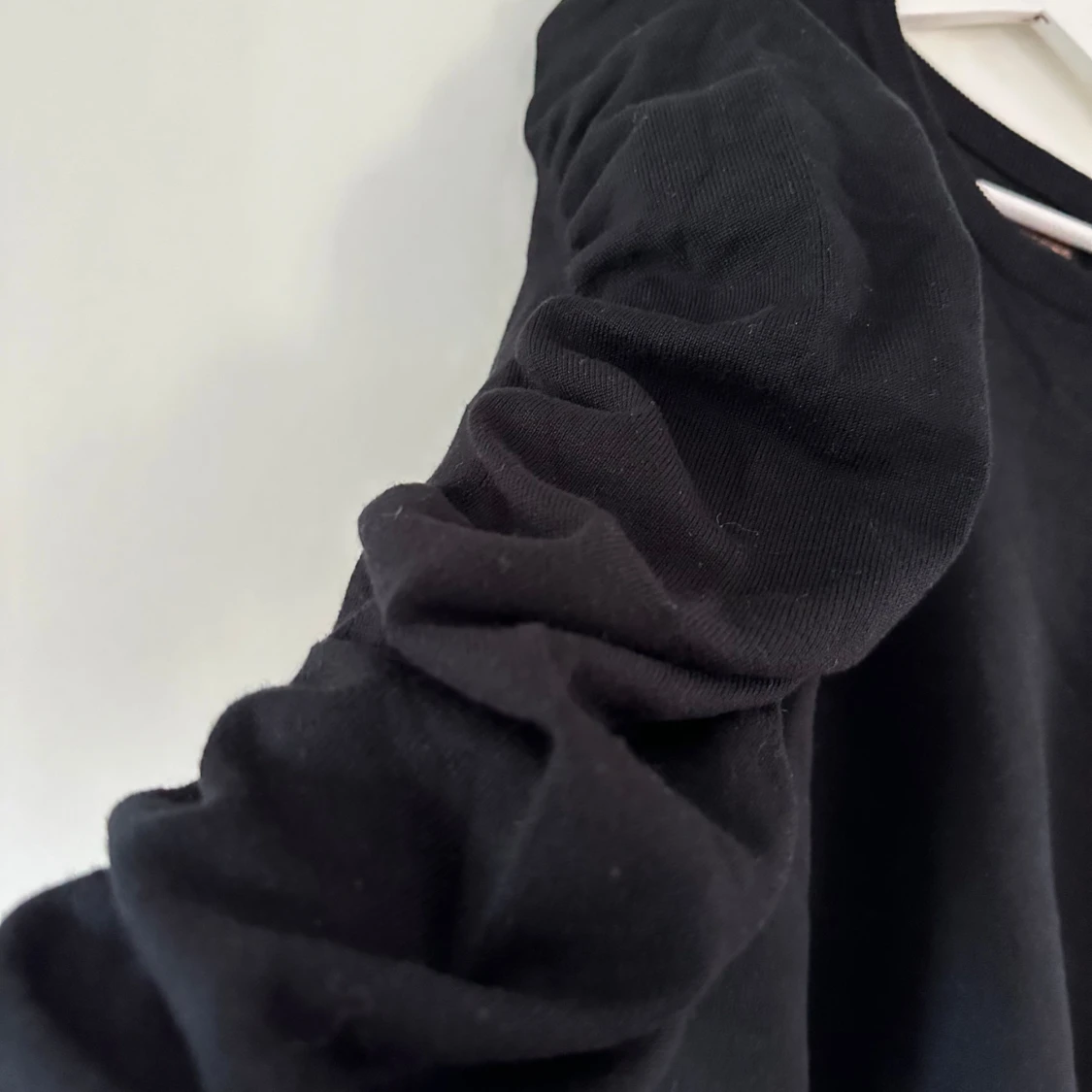 Tröja med scrunch-ärmar - 90