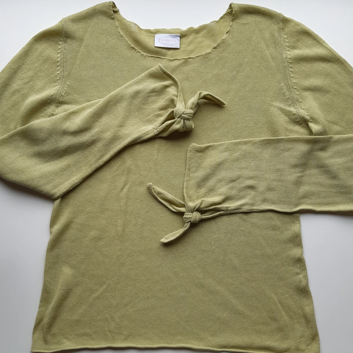 Tunnt stickad tröja