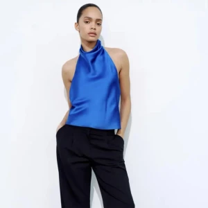 Söker  - Söker denna tröja eller en liknande. Storlek s-36