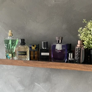 Parfym samples - Säljer parfym samples av dom på bilden i 3ml. Hör av dig om du är intresserad 👊🏼