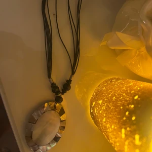 Halsband till sommar  - Jättefin halsband för sommar vintage style ☺️