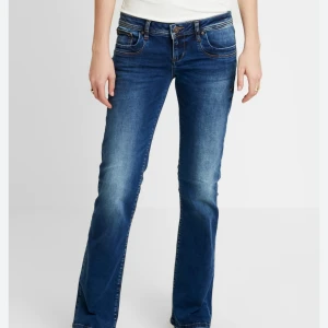 Ltb jeans - Sälger dessa ltb jeans modellen valerie, utsprätta längst ner så någon cm längre, fint skick