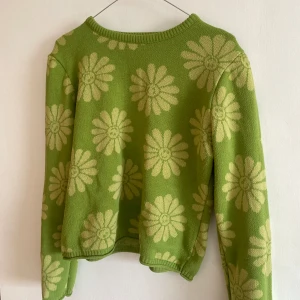 Stickad tröja - Fint skick<3