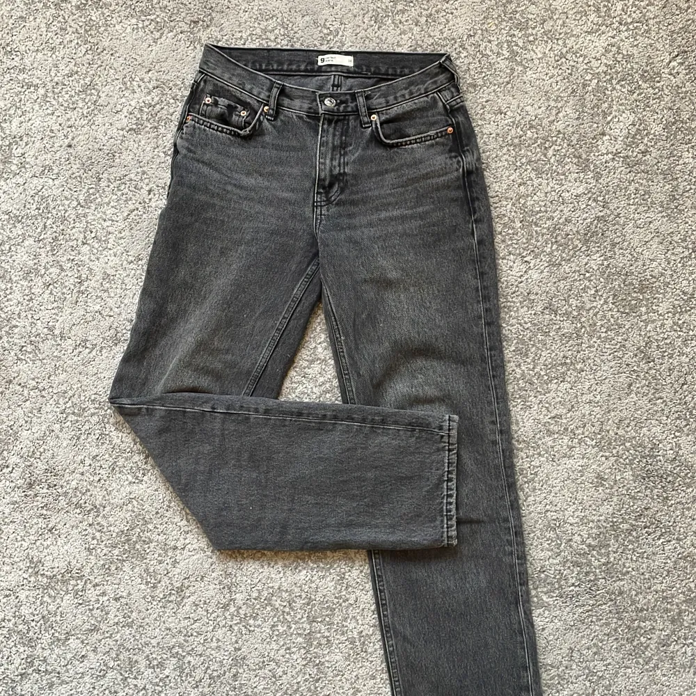 Svarta lågmidjade jeans från Gina tricot. Bra skick💓. Jeans & Byxor.