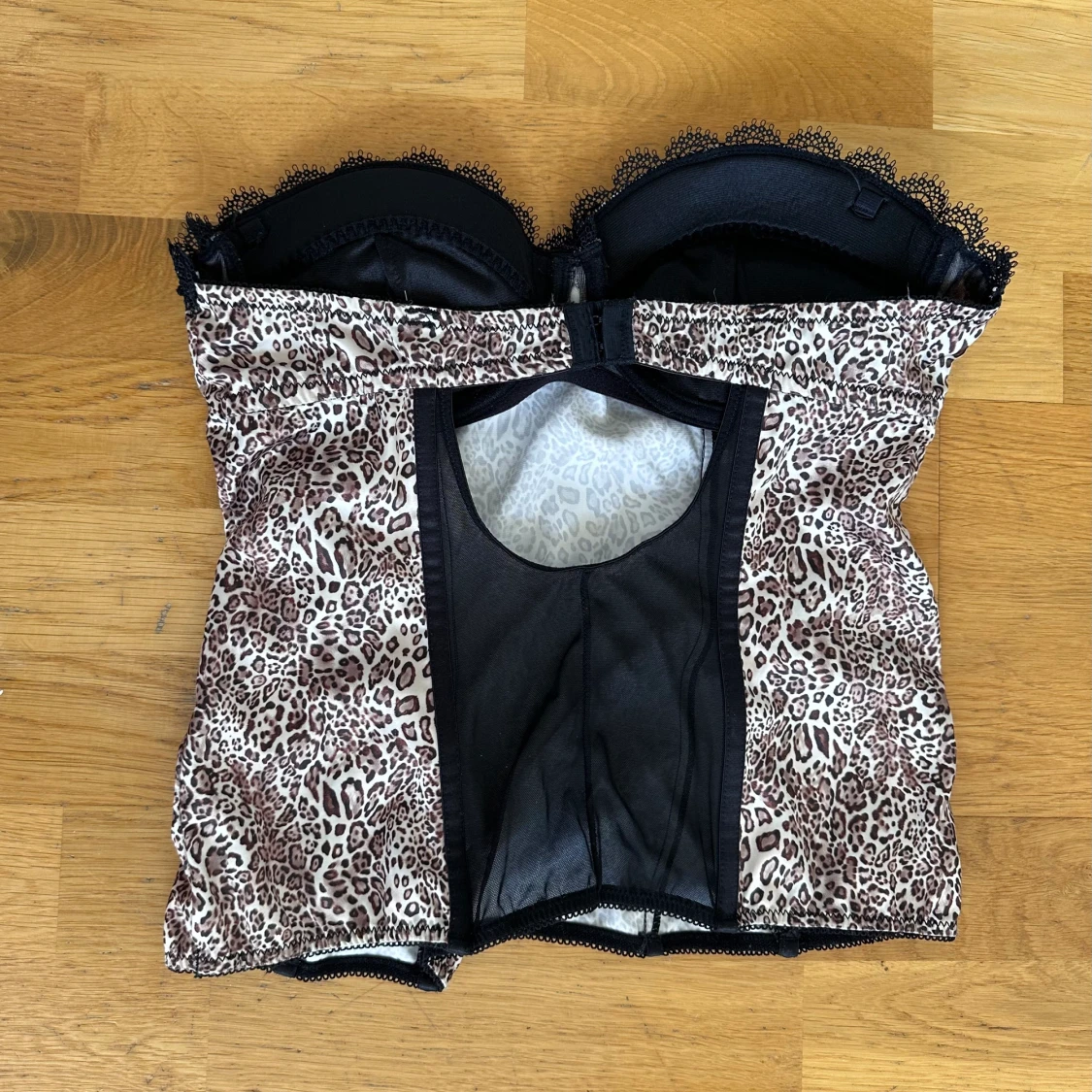 Leopardmönstrad korsett - 92