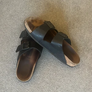 Birkenstock stl 42 - Slitna skulle säga skick 5/10